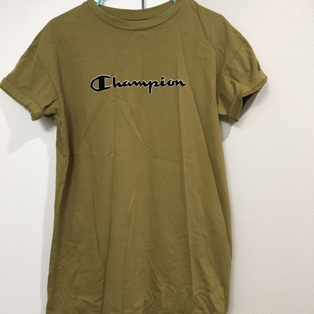 Champion dress